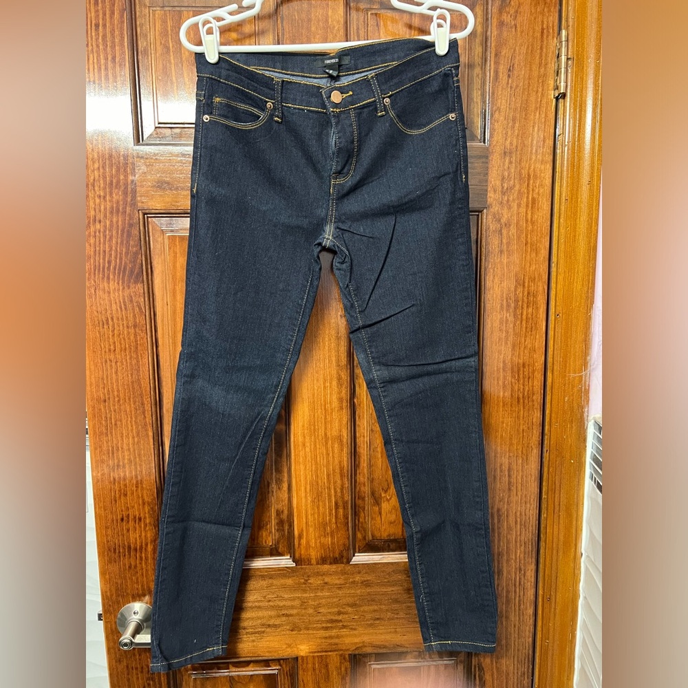 Forever 21 indigo jeans. Size 27